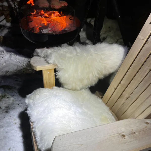 Main Image Hvitt sitteunderlag
