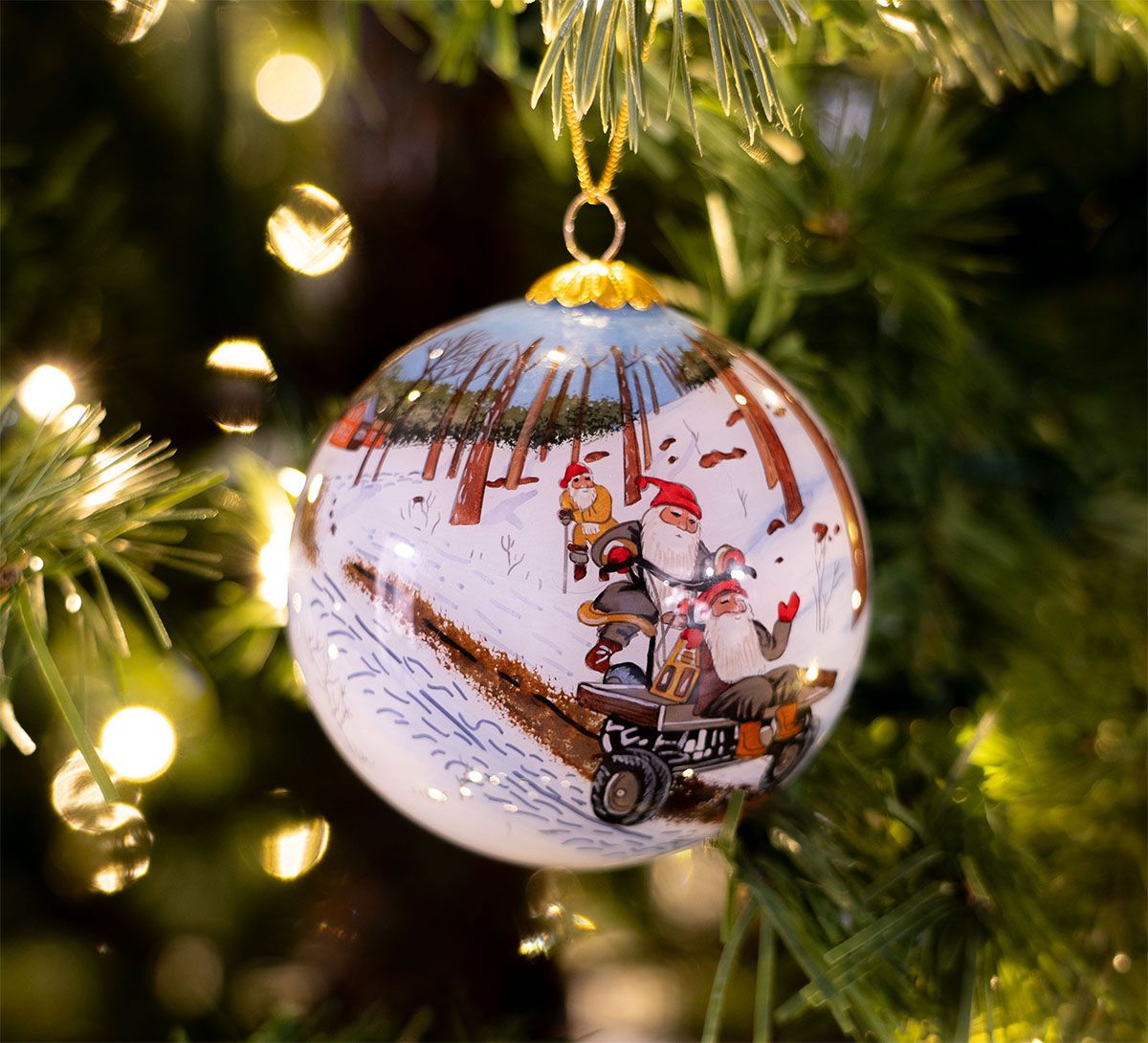 *SOLD OUT* Glass bauble, Julen 2025