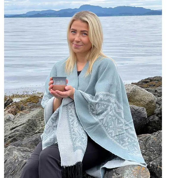 Main Image Poncho, Star pattern, ice blue