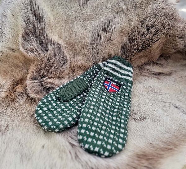 Main Image Knitted mittens Islender, green/white