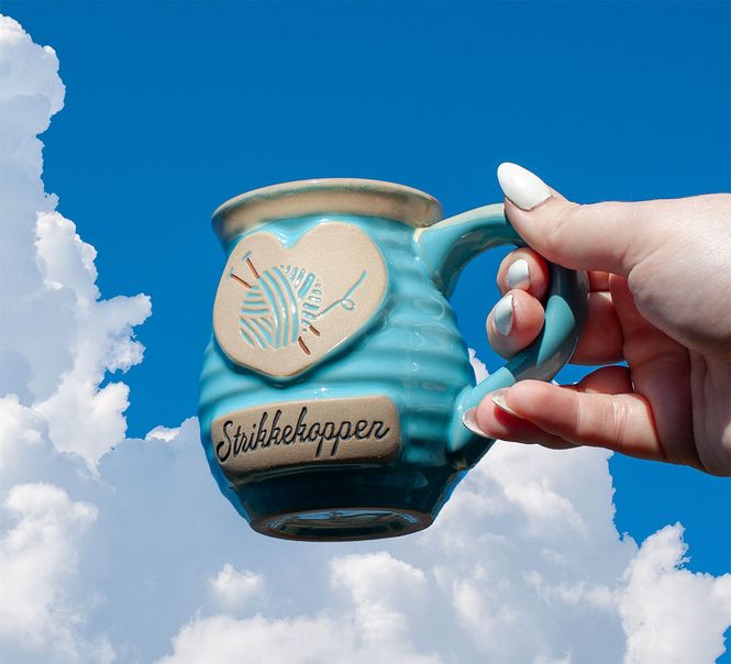 Main Image Knitting mug, sky blue